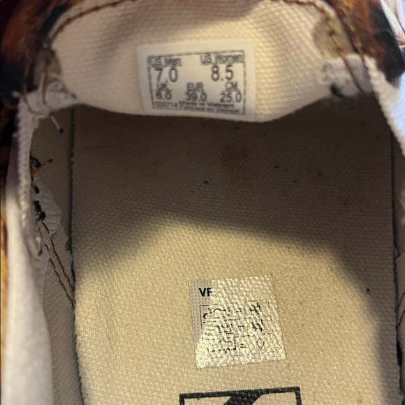 Vans Leopard Print Slip-On Shoes - Picture 4 of 6